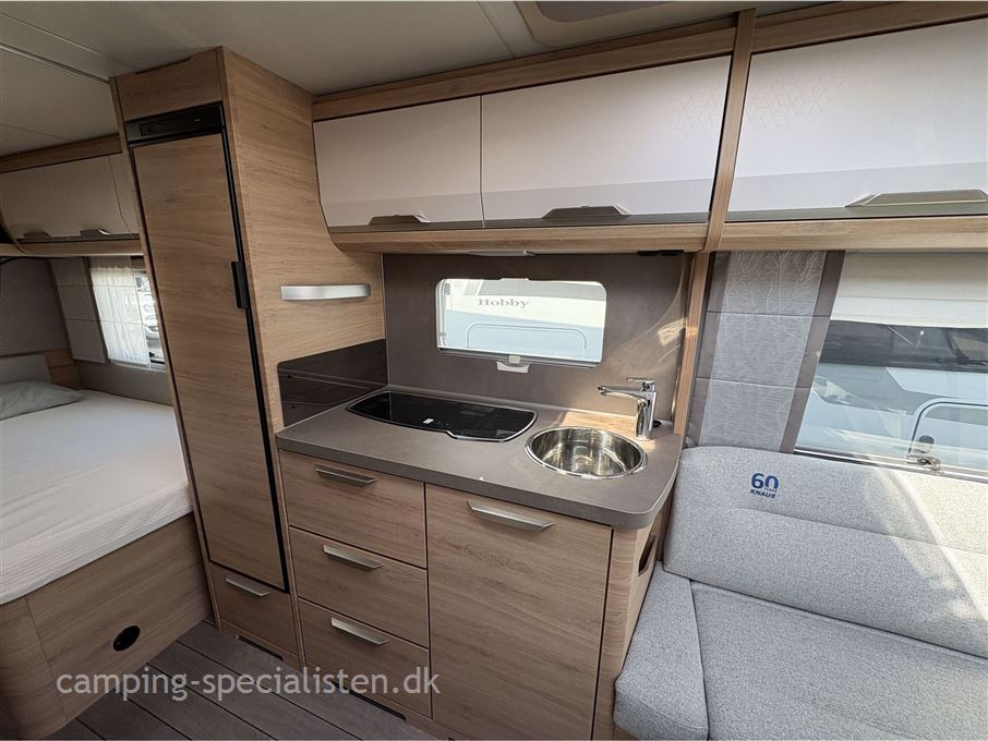 Knaus Südwind 500 UF "60 Years Celebration"